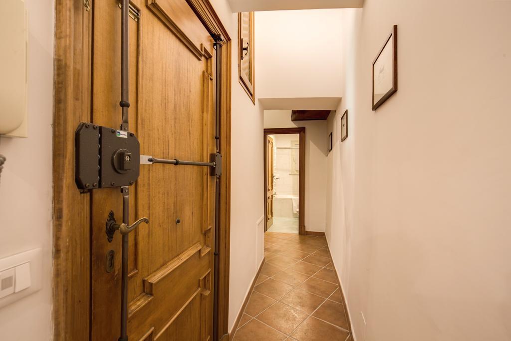 Appartement Navona Flowers