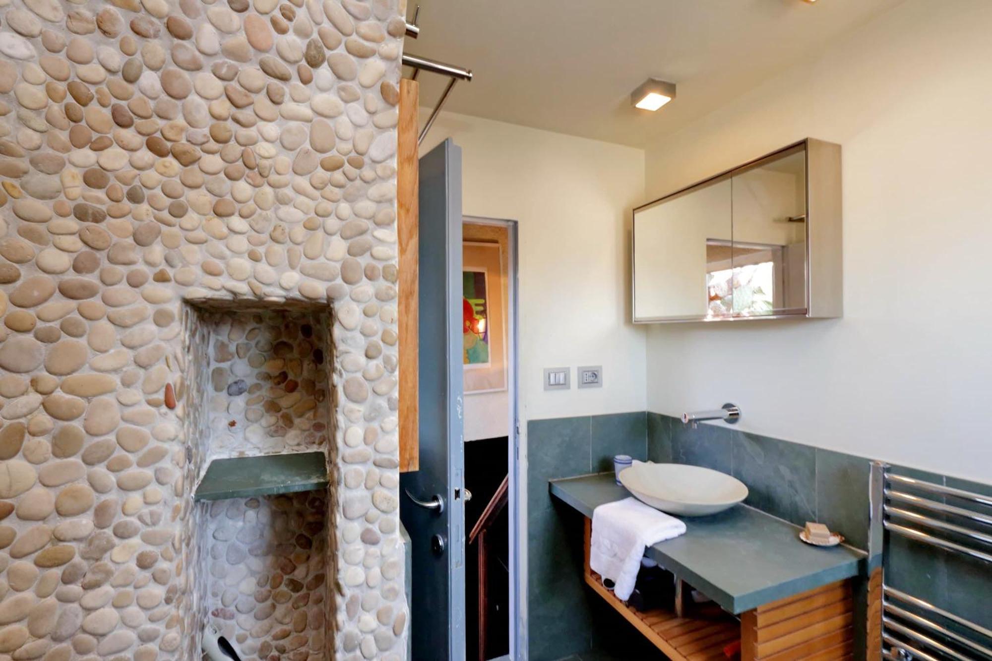 Vicolo Del Cinque Penthouse | Romeloft * Roma