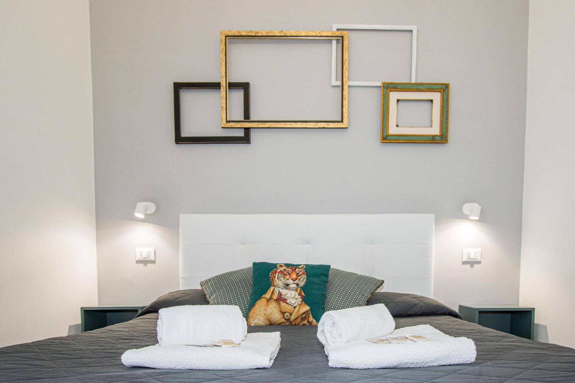 23 Guest house