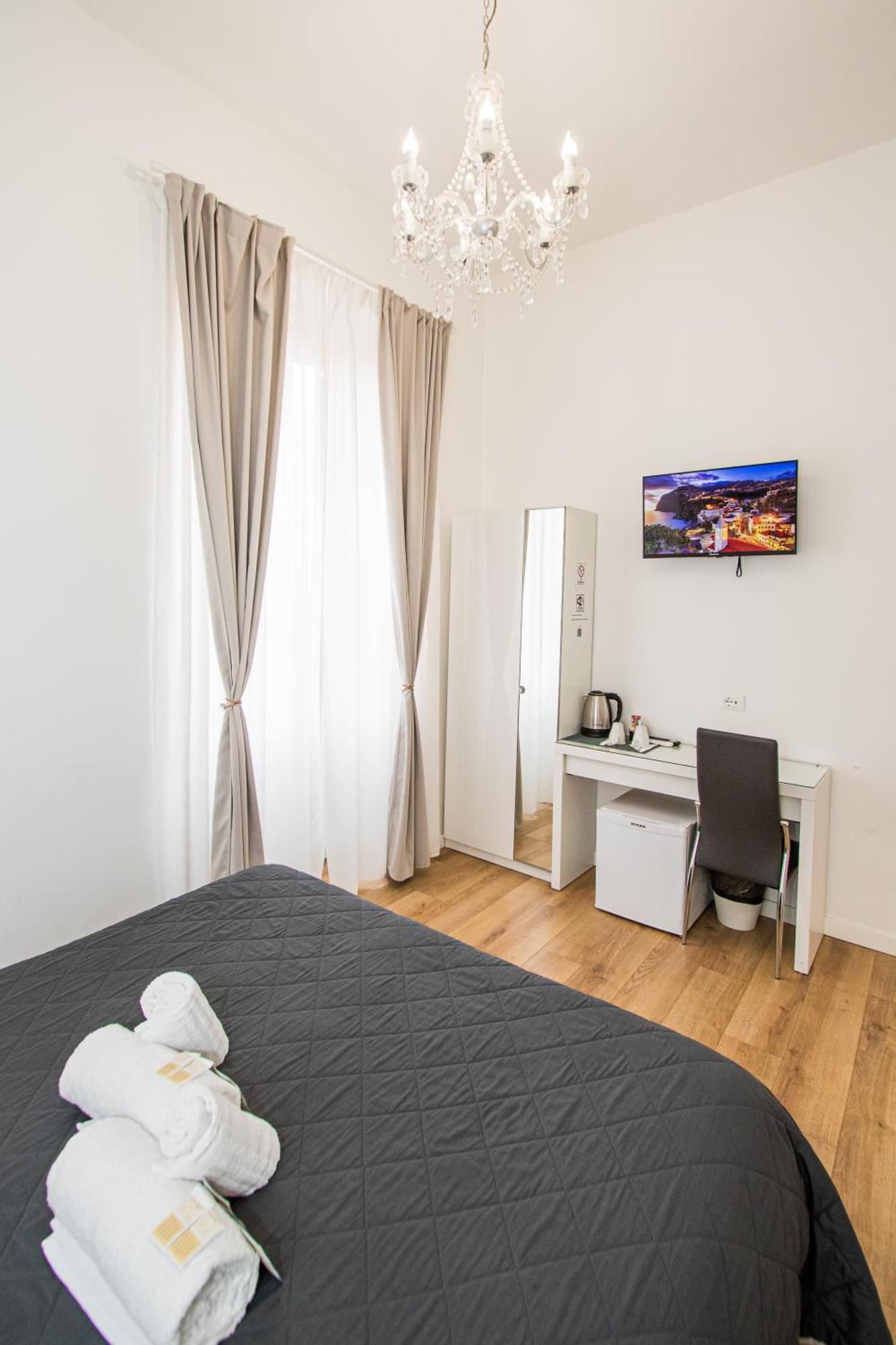 23 Guest house
