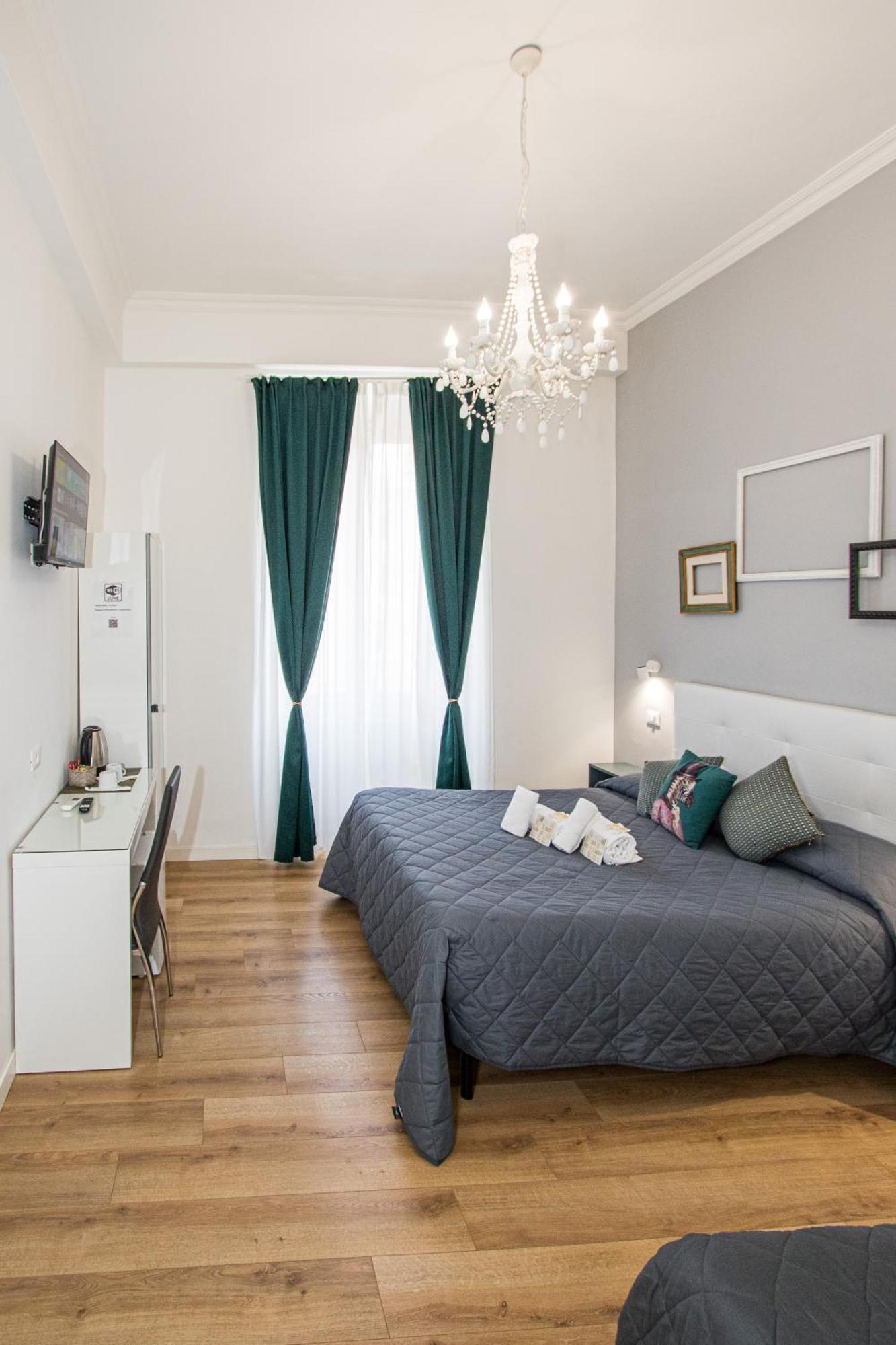 23 Guest house