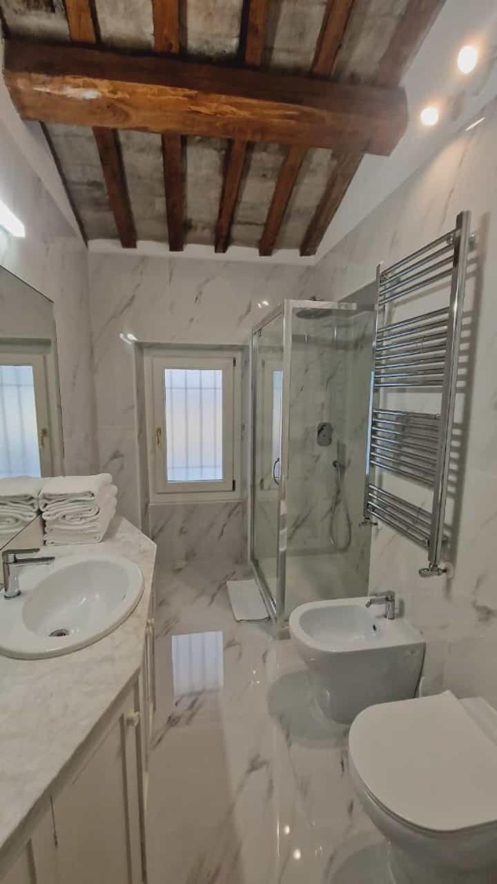 Borgo Pio 182 Vatican Apartment Rome