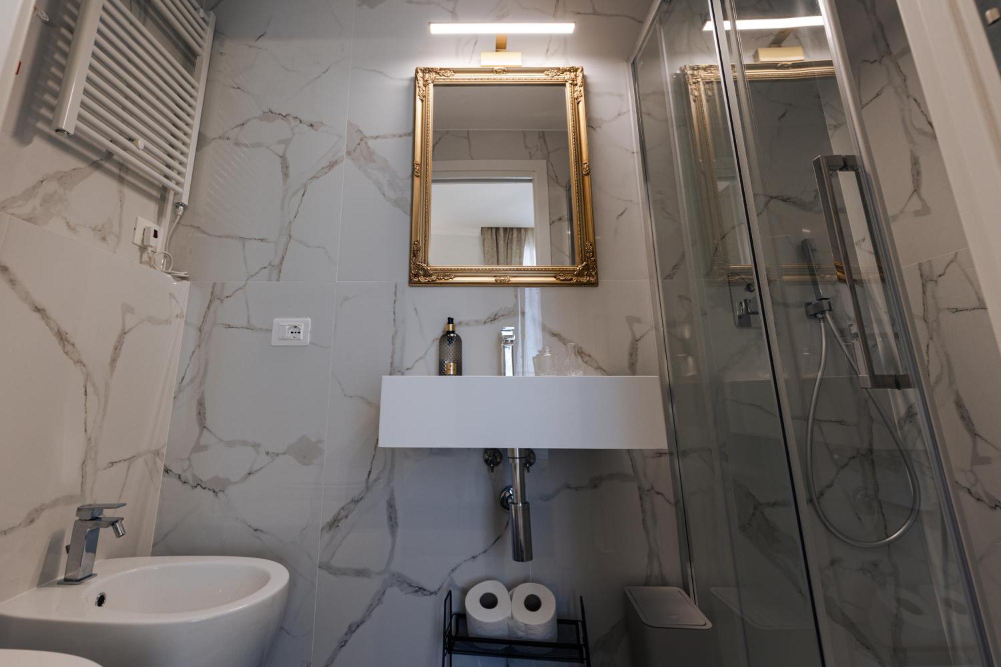 De Vince - Luxury - Termini Guest house Rome
