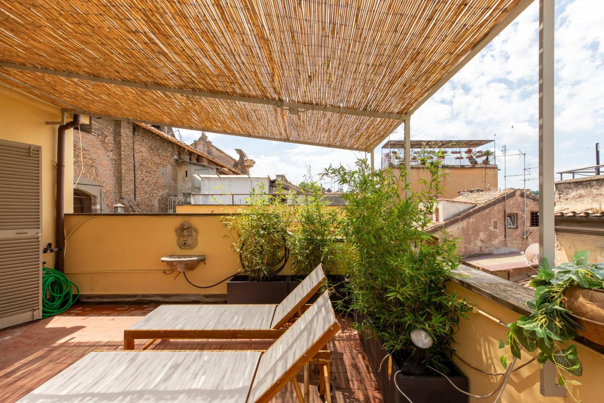 Iflat Trastevere Stylish 4 Bedroom Penthouse Rome