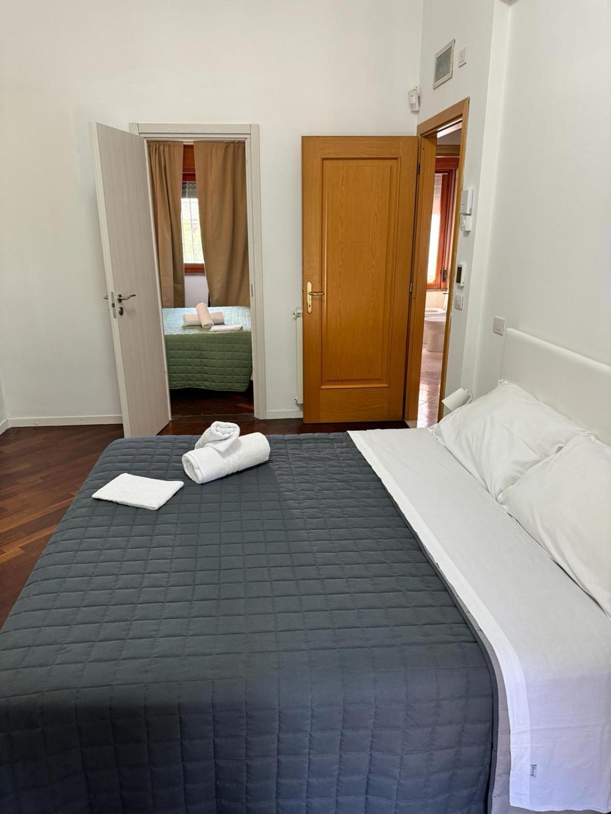 Dolcevita Eur 2 Luxury * Rome