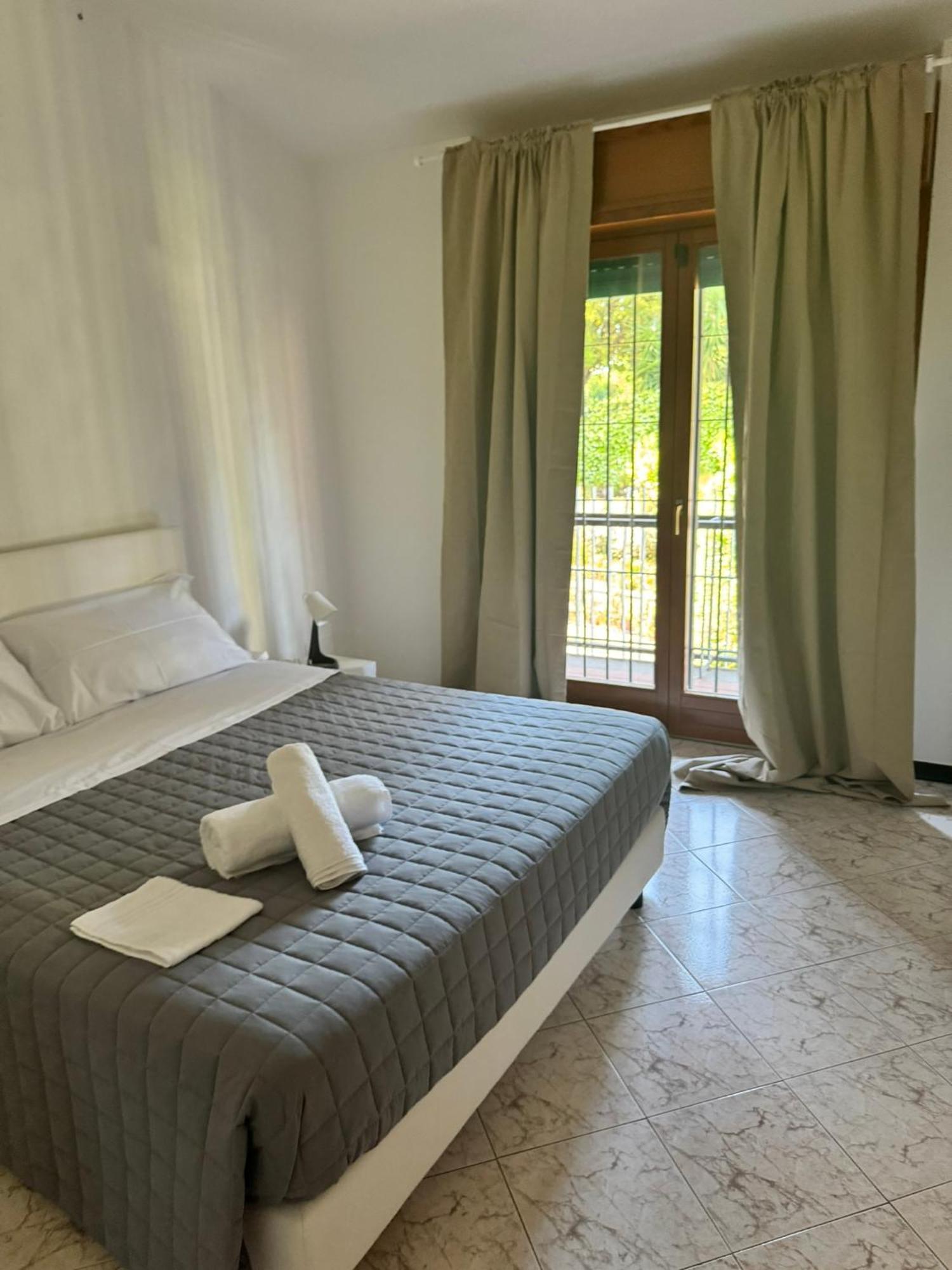 Dolcevita Eur 2 Luxury Guest house