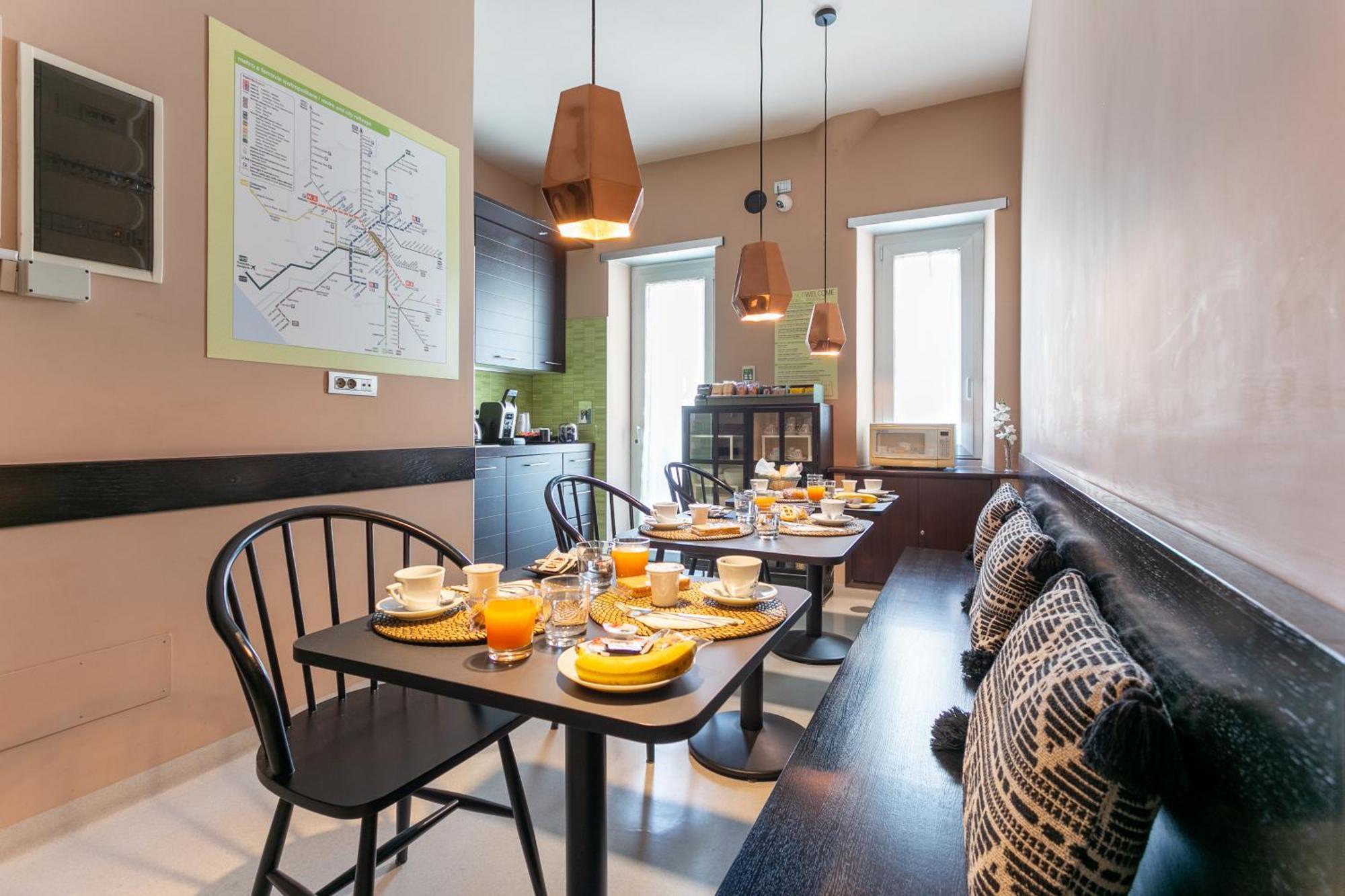 Bed & Breakfast Moai Rome
