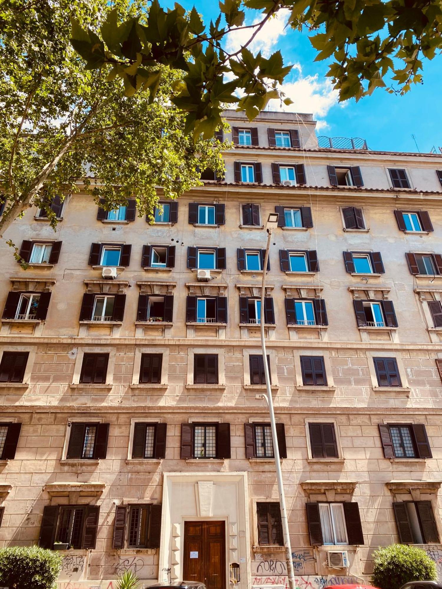 Sunset Vista Roma, 4 Stops From The Colosseum Appartement Rome