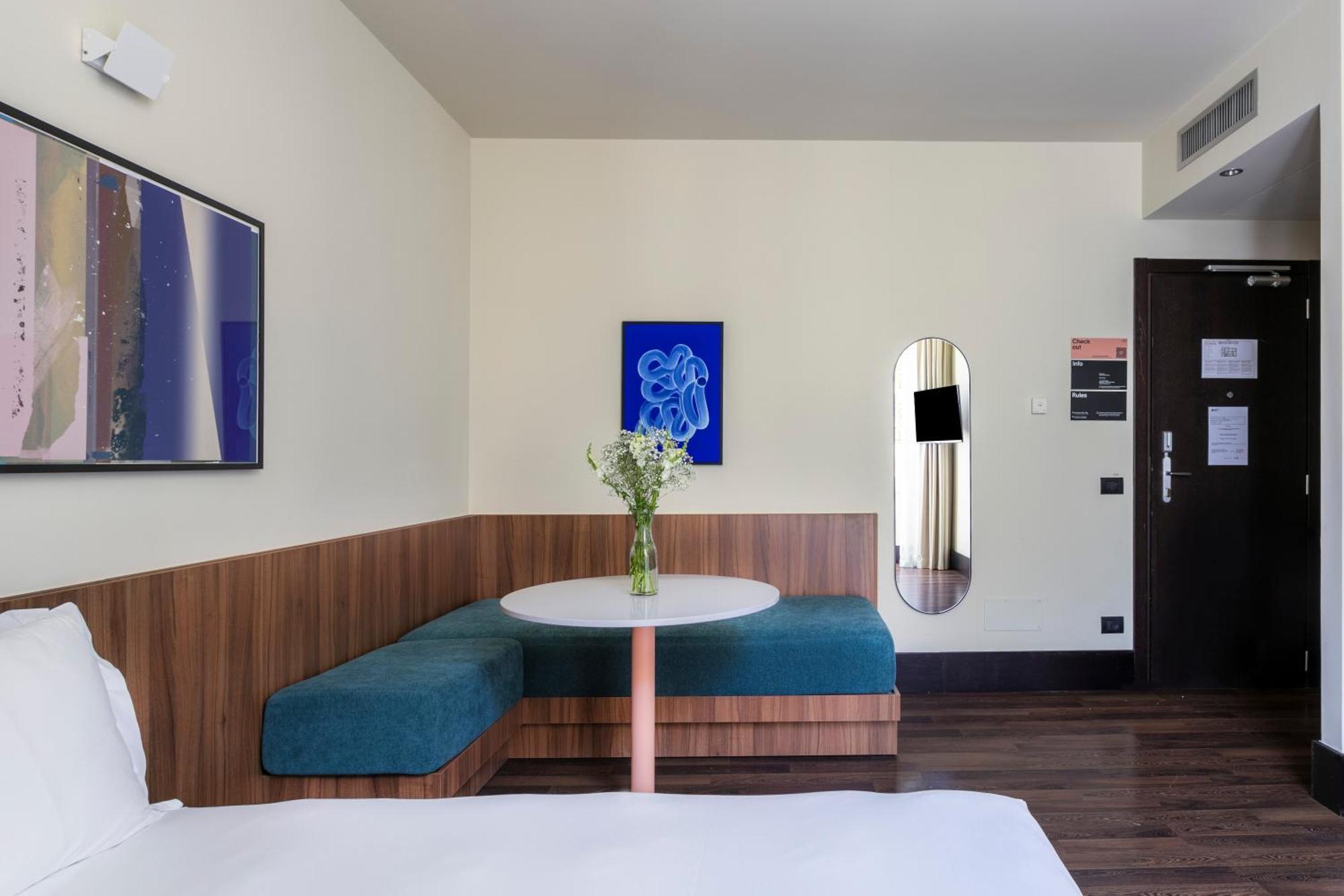 Aparthotel Numa Barberini 4*