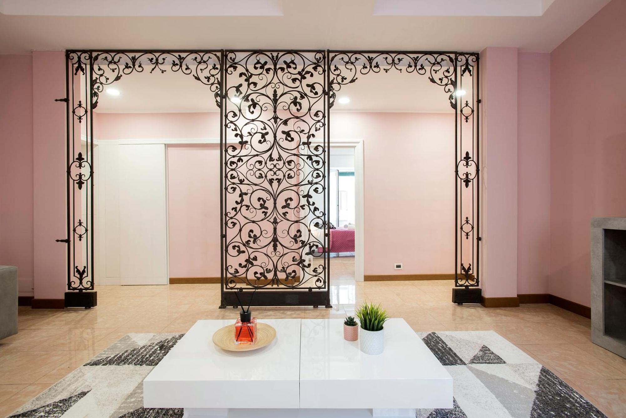 Appia Luxe - A Poche Fermate Del Centro Roma