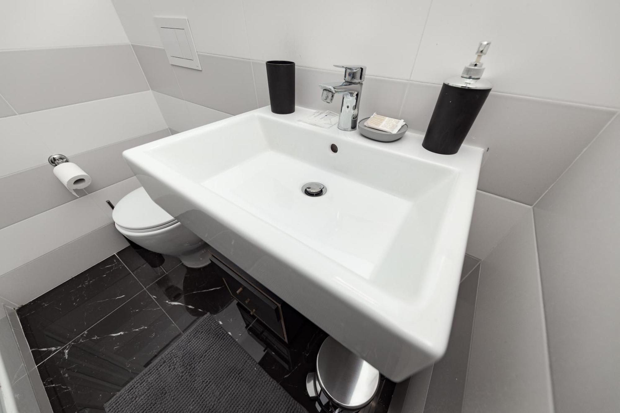 Style134 50 Meters From Metro A Lucio Sestio Station Appartement Rome