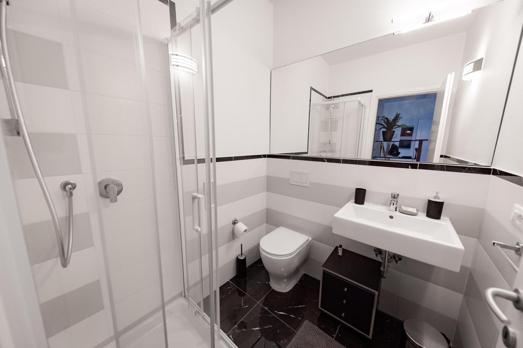 Style134 50 Meters From Metro A Lucio Sestio Station Rome