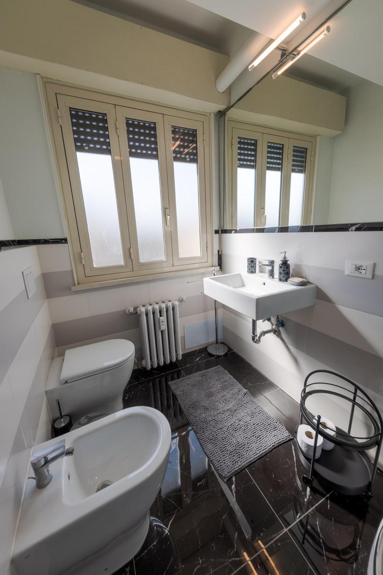 Style134 50 Meters From Metro A Lucio Sestio Station Appartement Rome