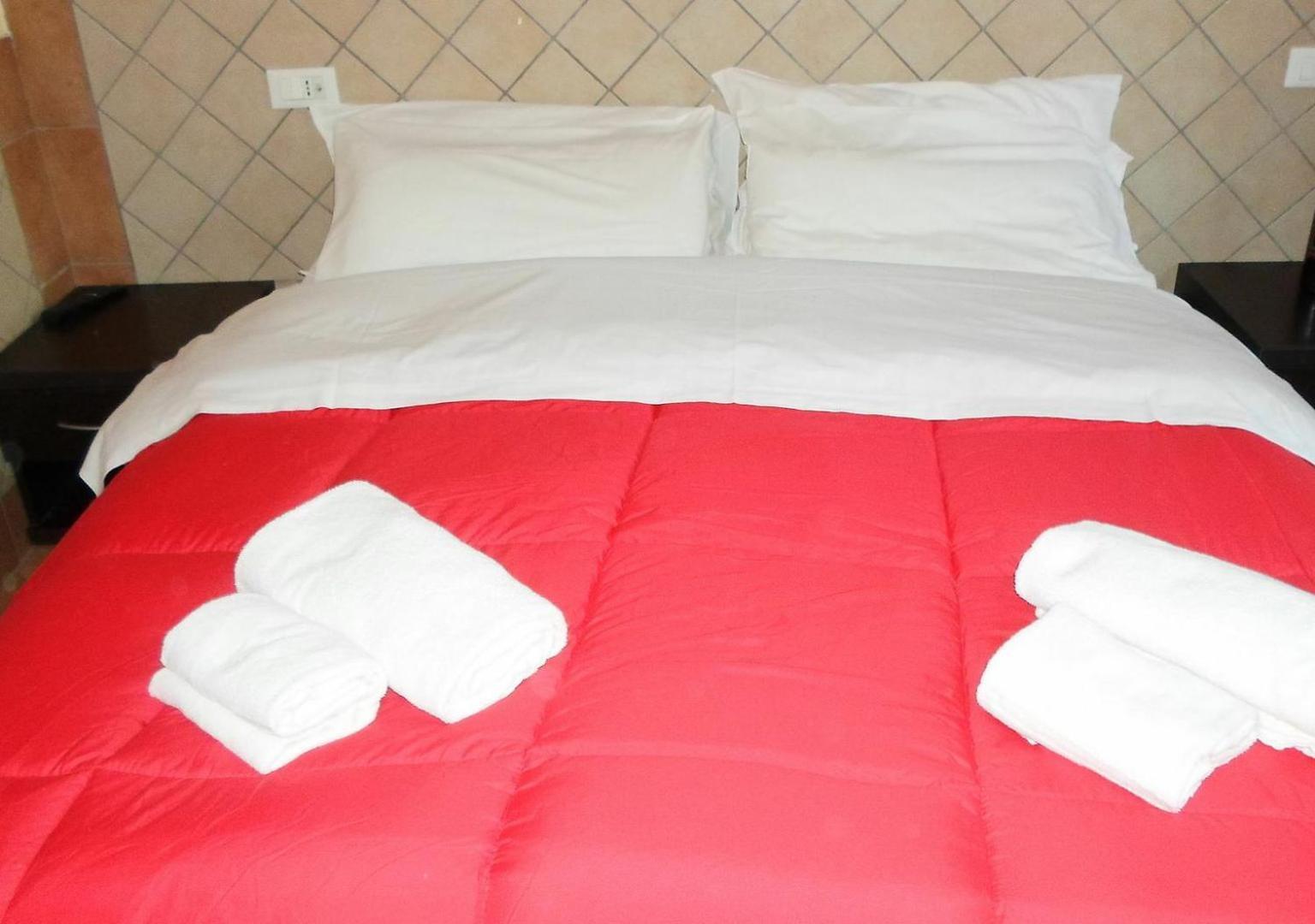 Guest house Aris Square *