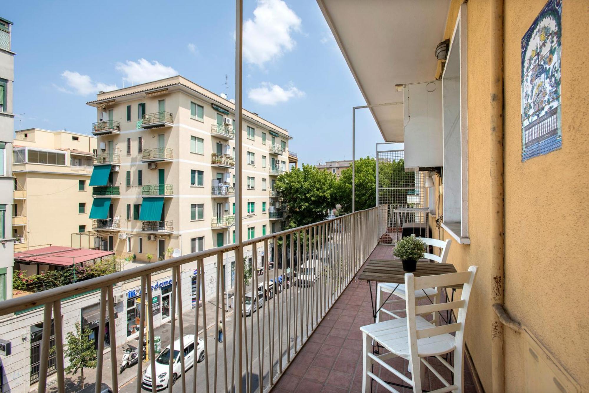 A Poche Fermate Dal Centro - Design Apartment