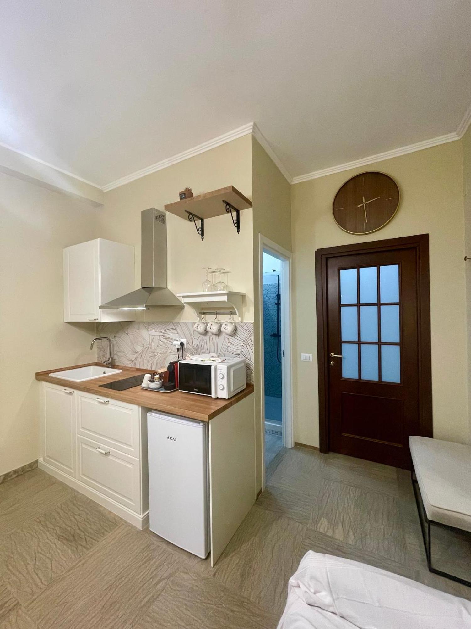 Guest house Barbi's Home- Colli Albani Rome