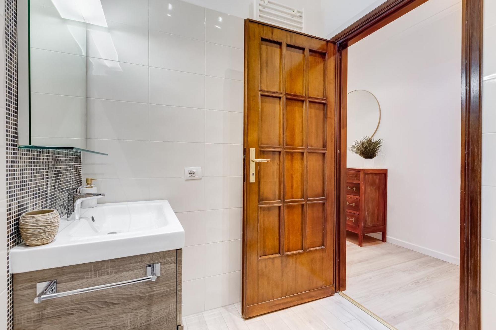 New Vatican 10 Pax Big - Romedreamhome Rome