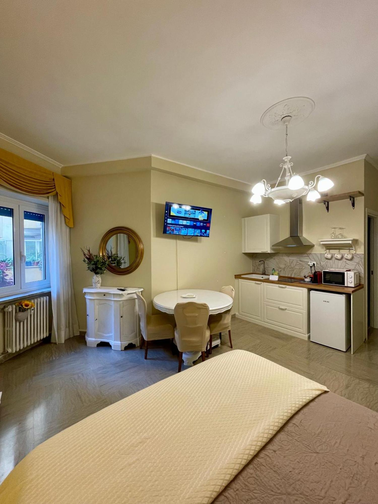 Guest house Barbi's Home- Colli Albani