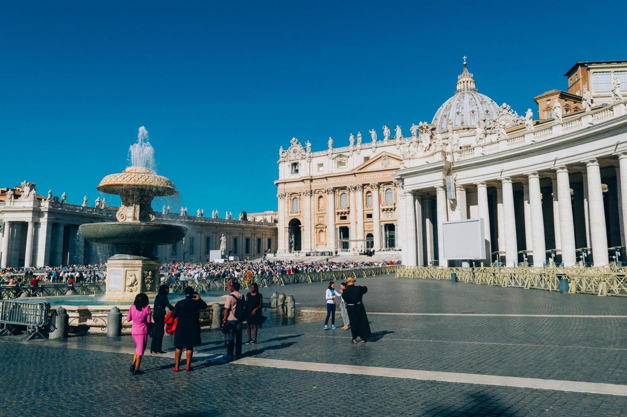 Cimmino's Vaticano Apartment Rome