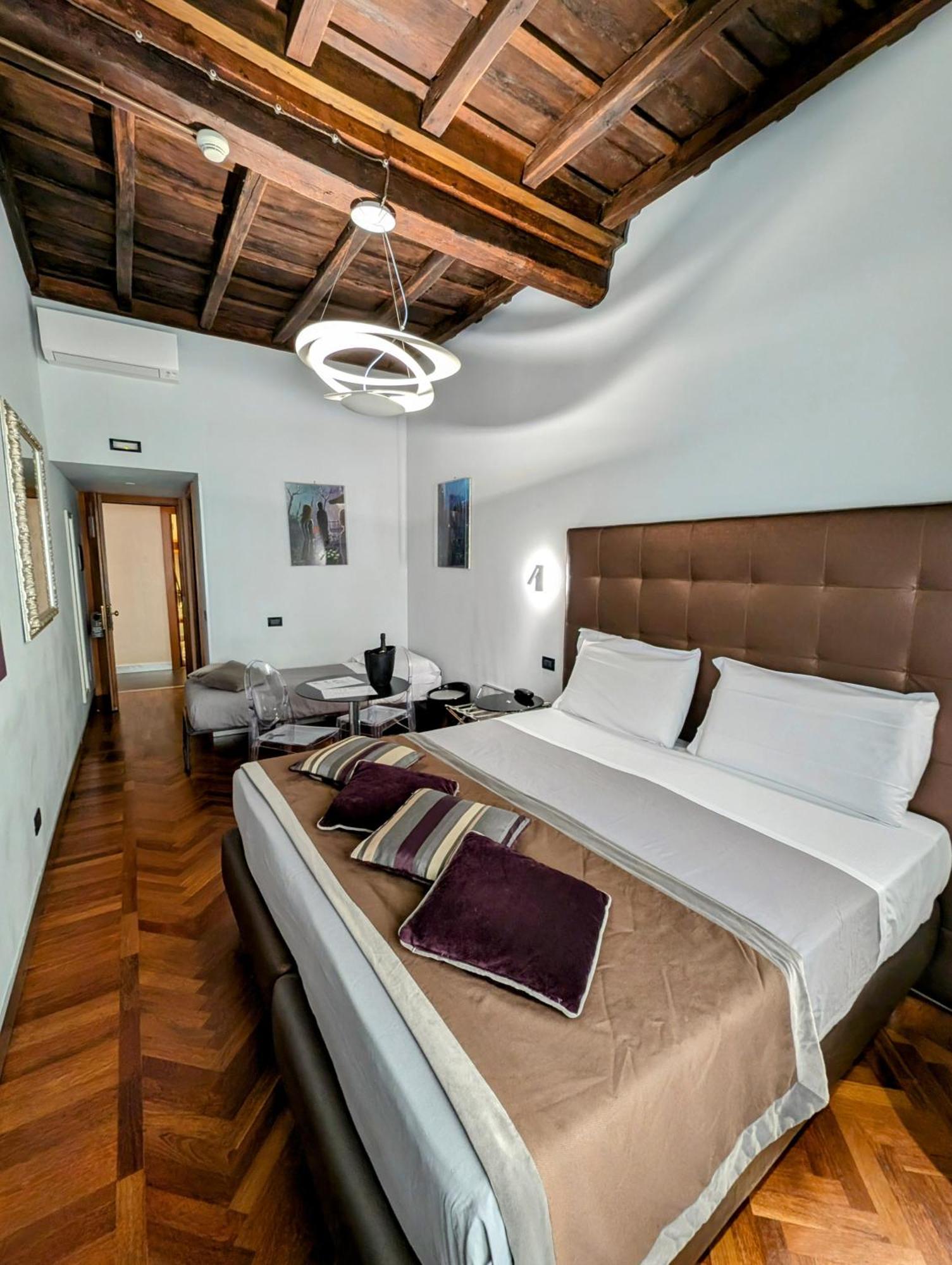 Acomodação com café da manhã  Relais Forus 3*