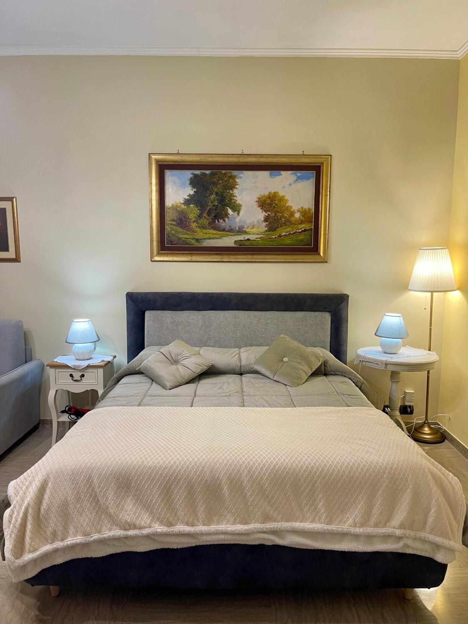 Guest house Barbi's Home- Colli Albani Rome