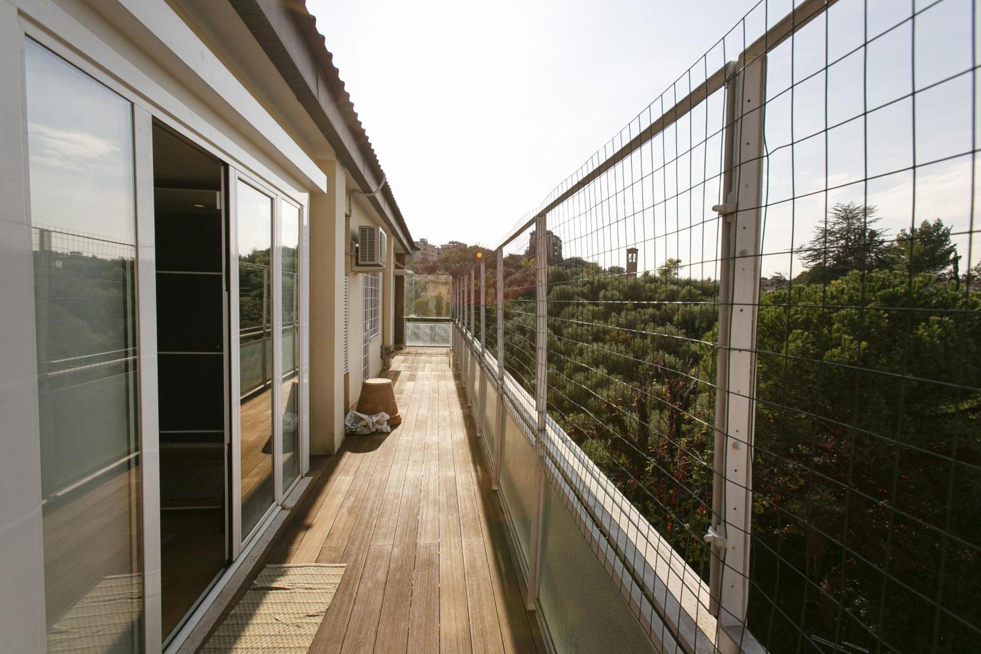 Luxe Vatican Penthouse Appartement