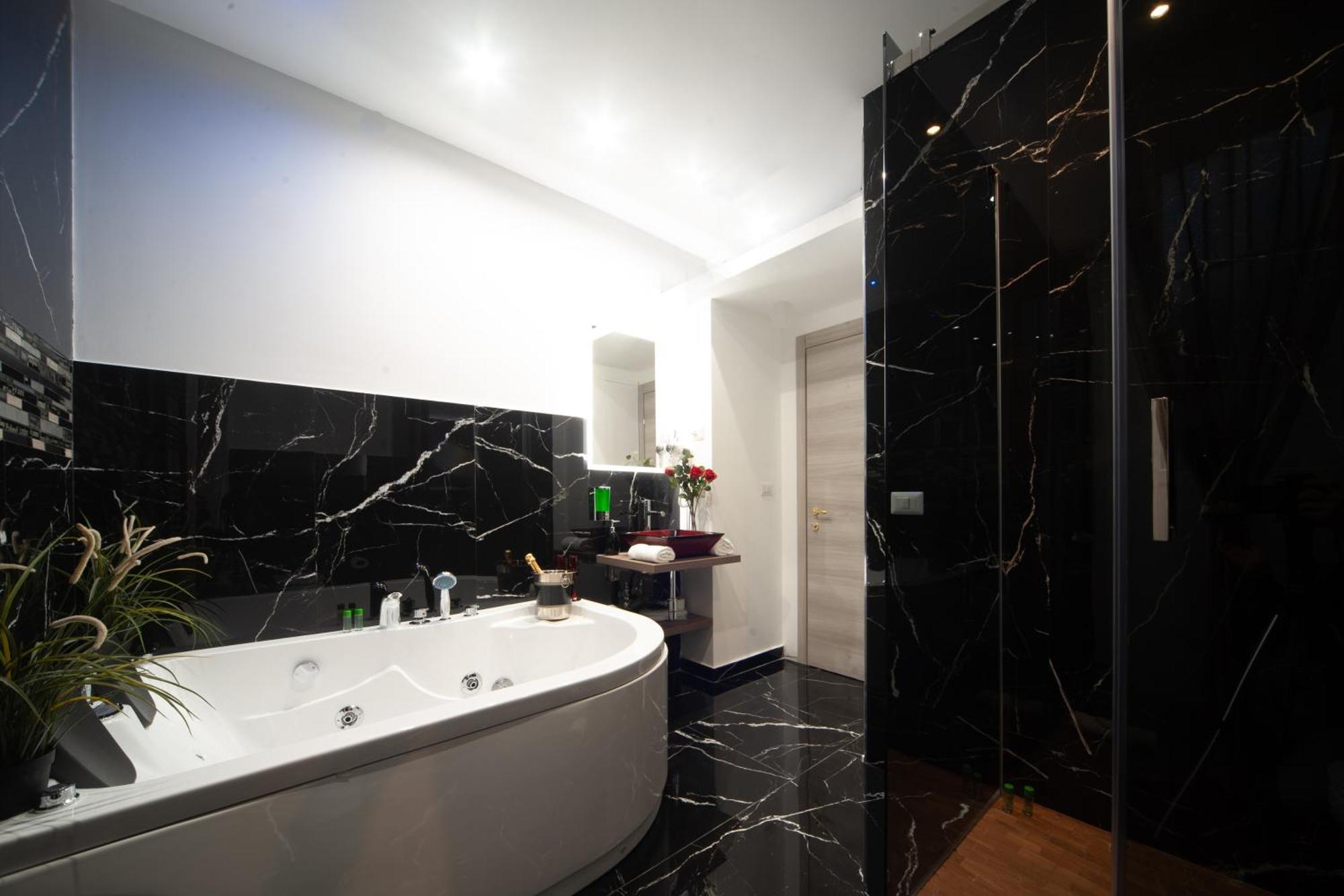 Farnese Jacuzzi Appartement