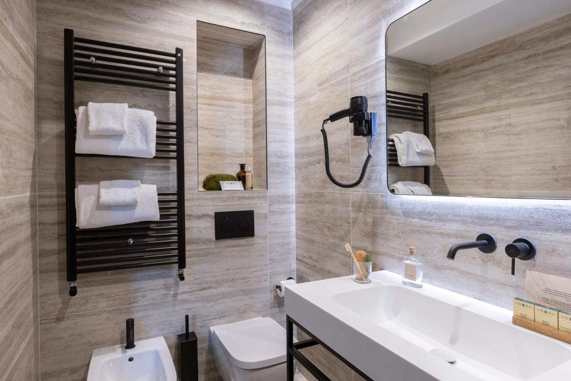 Hotel Adoro Rome