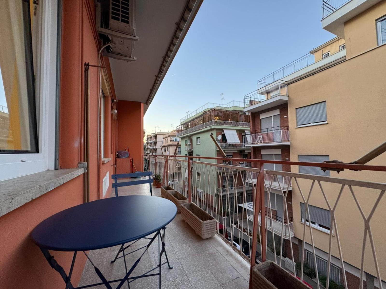 Apartment Little Diamond In Gianicolense Rome