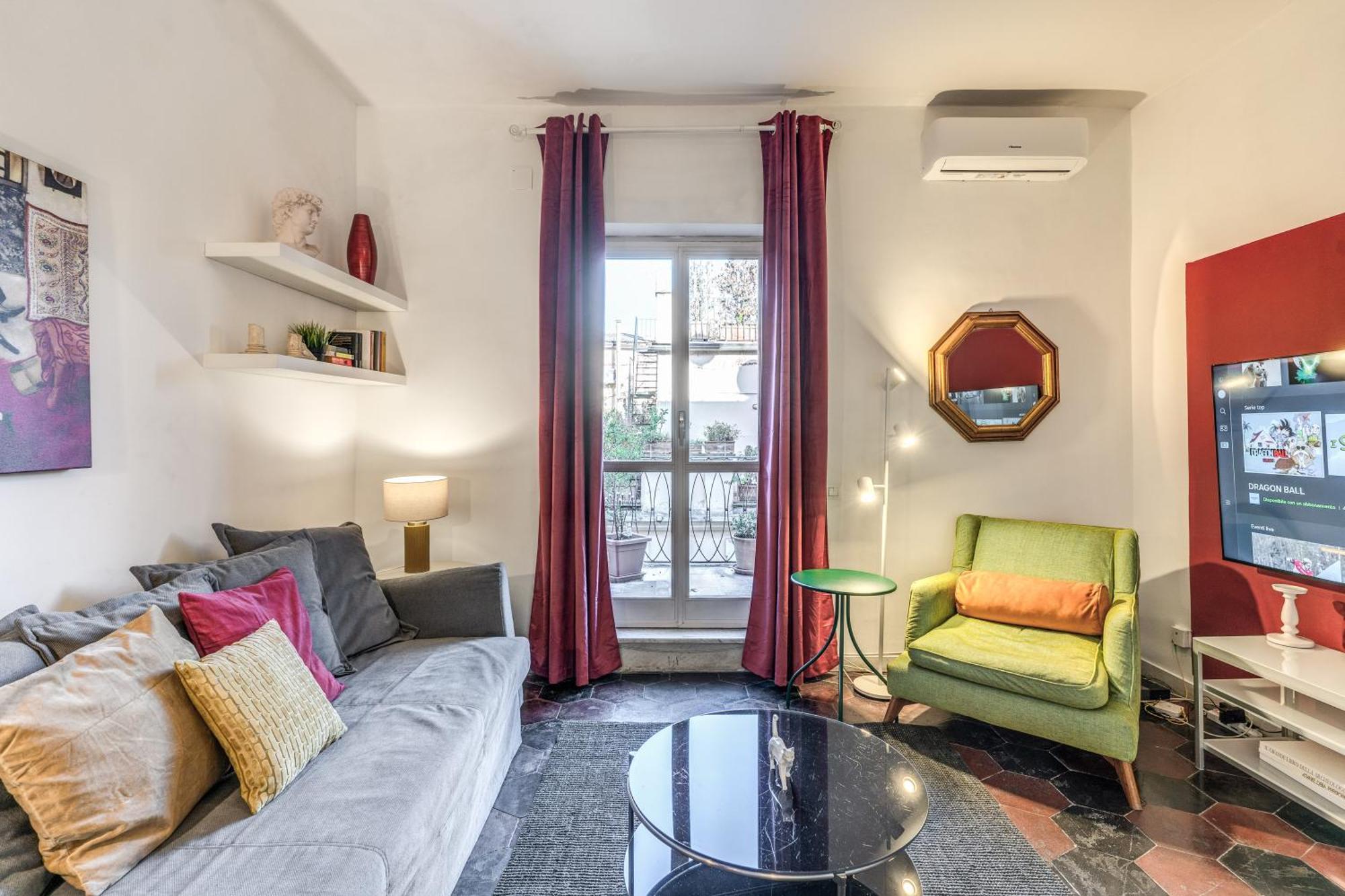 Aweshomeitaly - Spagna Glamour Life Penthouse Apartment *