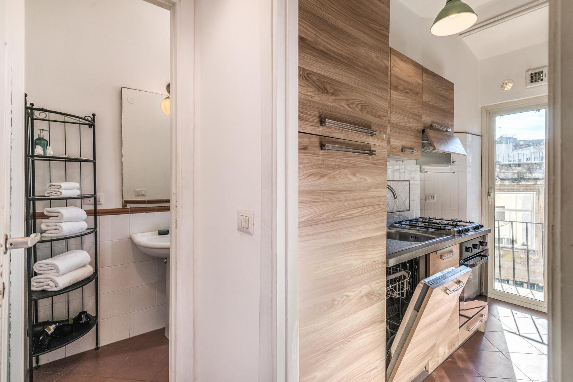 Aweshomeitaly - Spagna Glamour Life Penthouse *