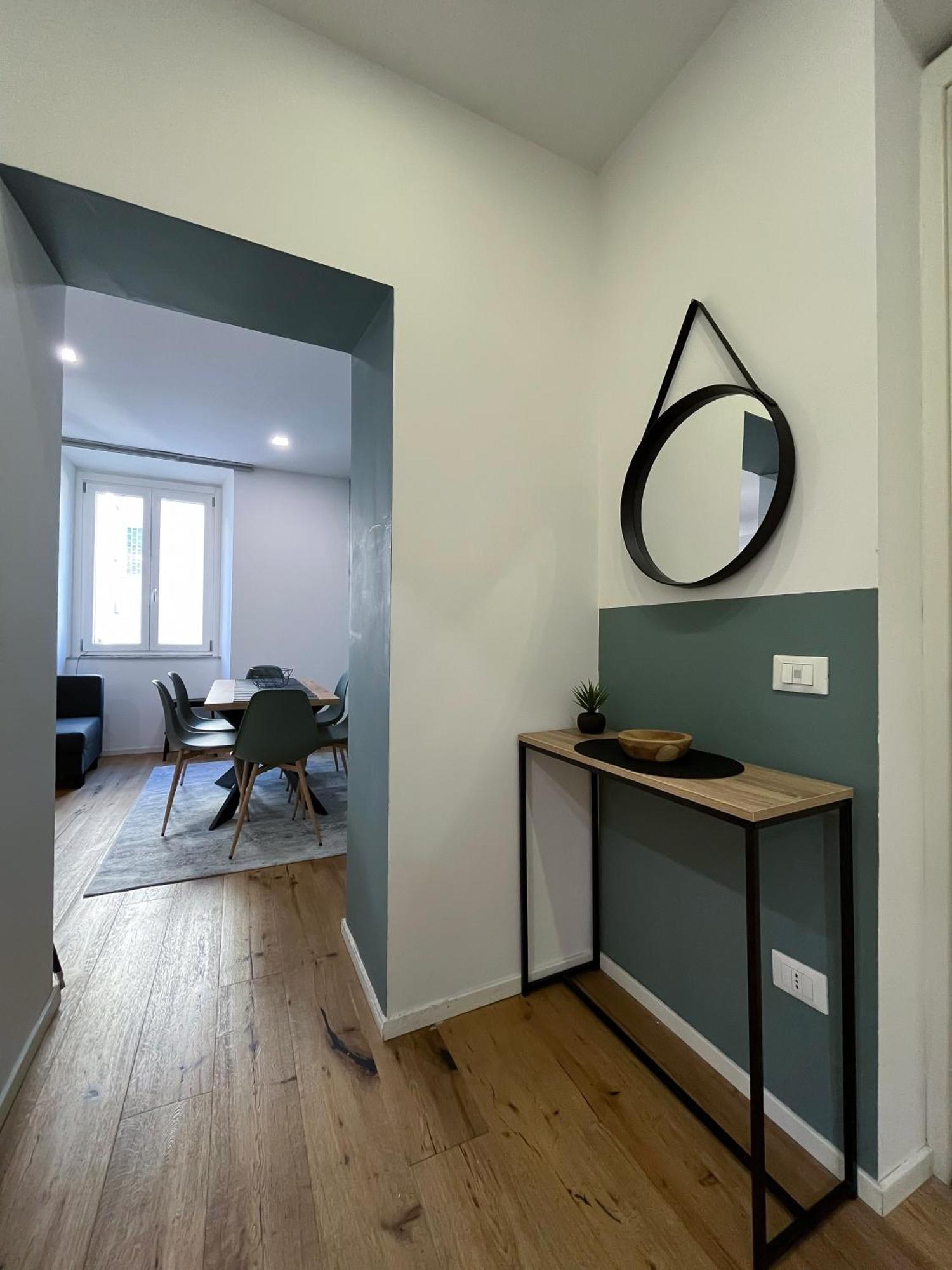 Antares - Boutique Rome