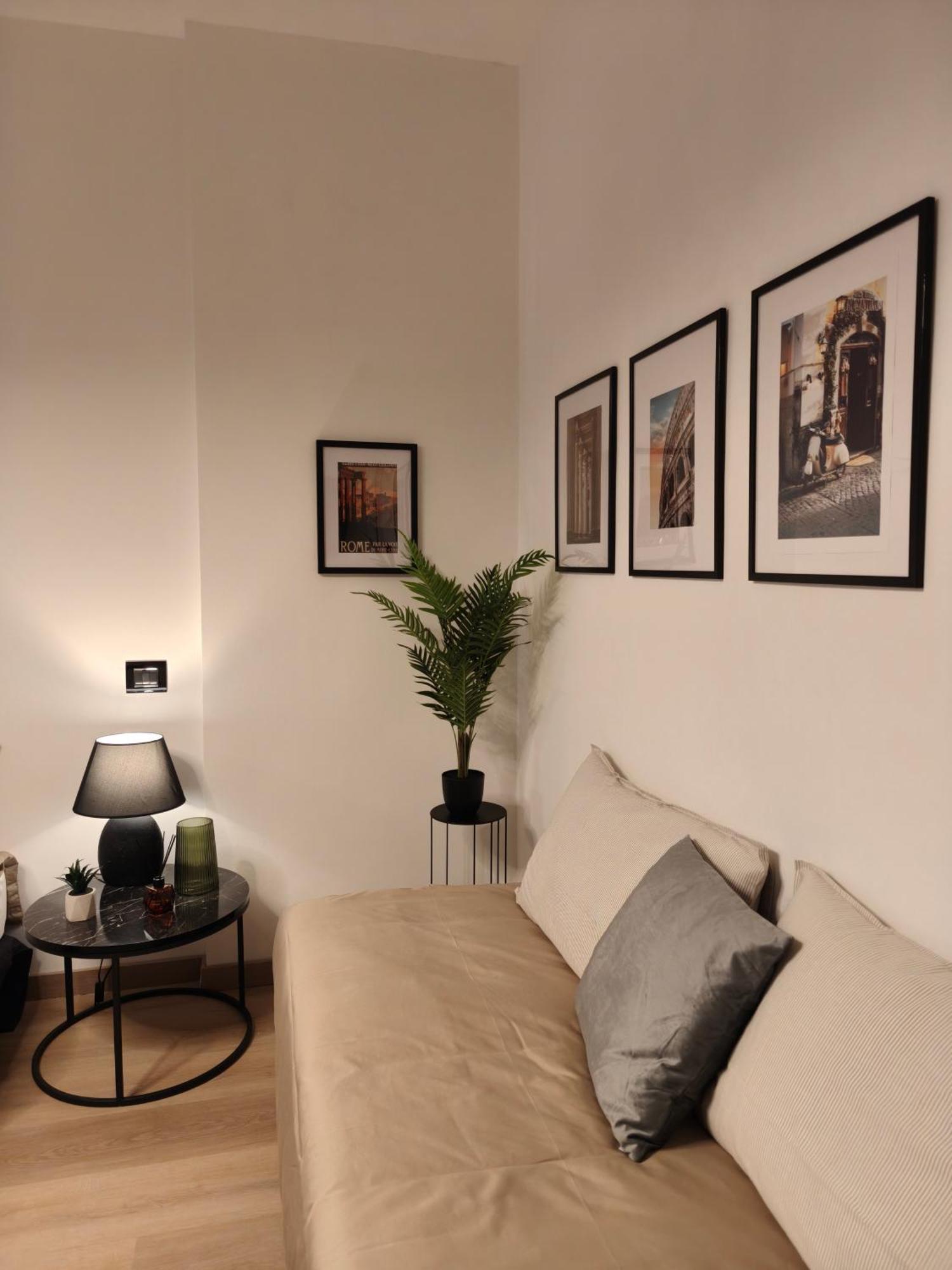 Adr Charme Bed & Breakfast Roma