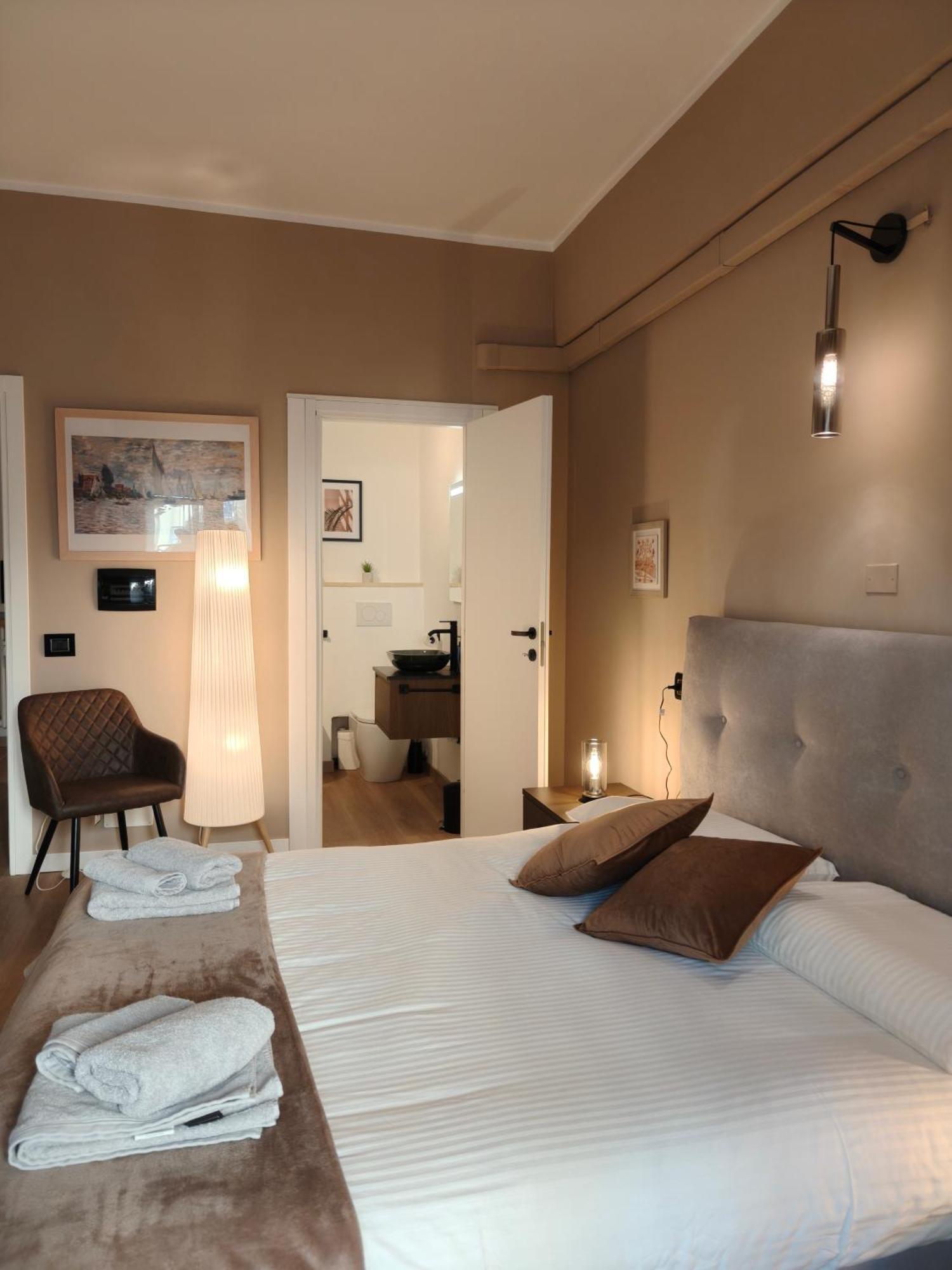Adr Charme Bed & Breakfast Roma