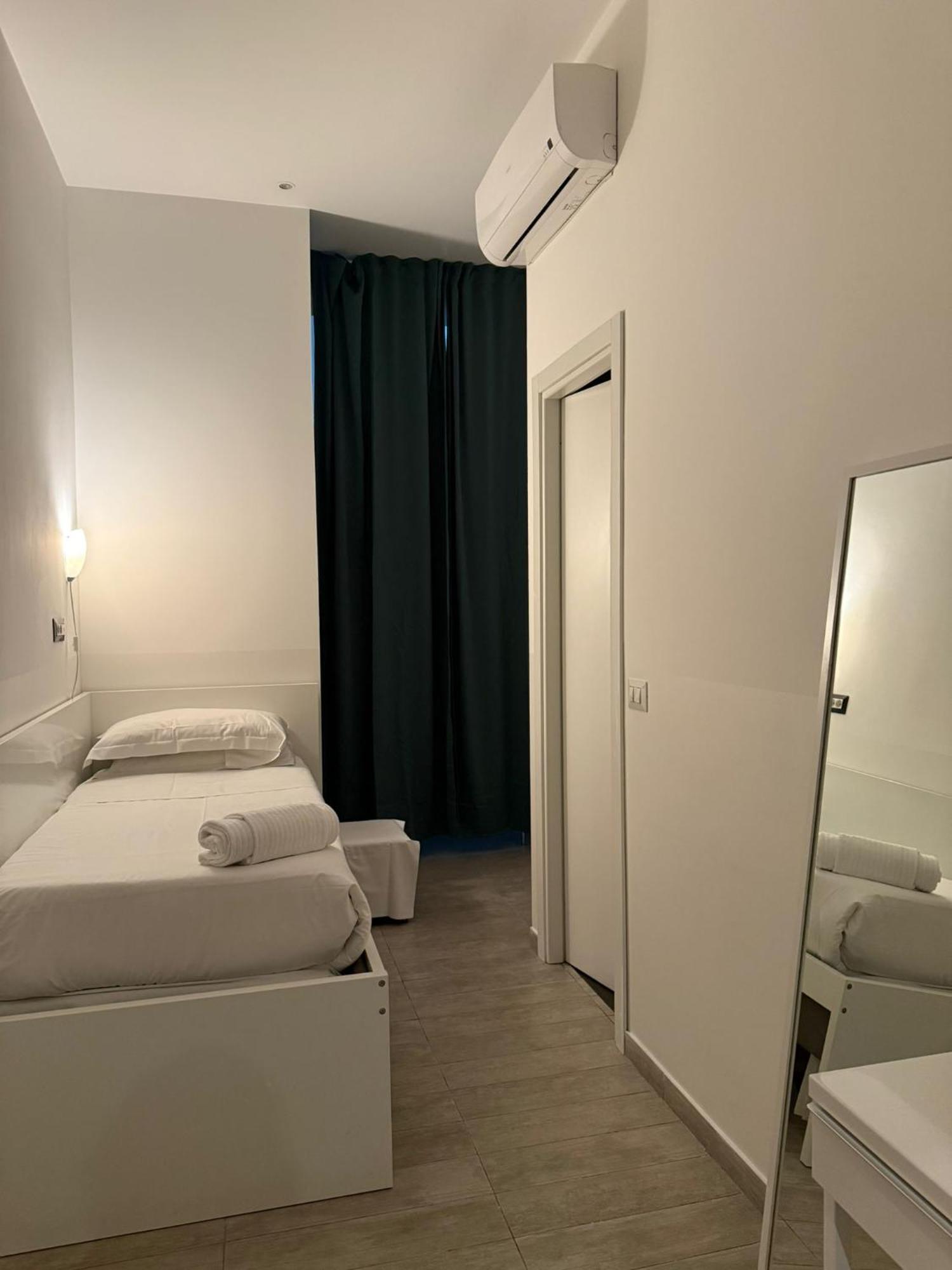 Relais Merulana 2*