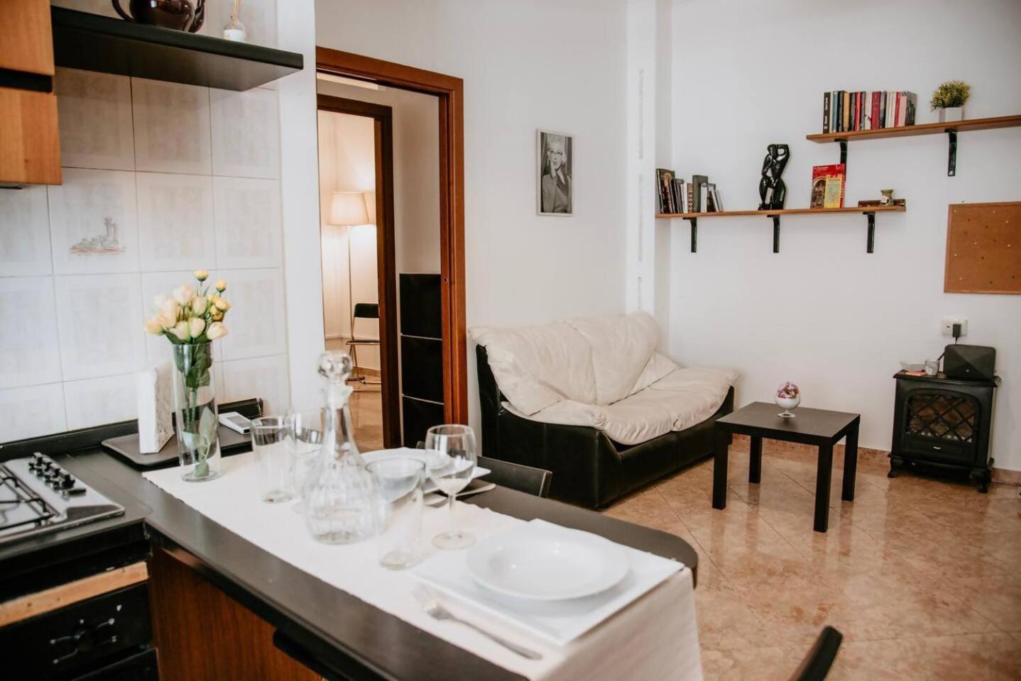Apartment Cinemaison Near Metro *
