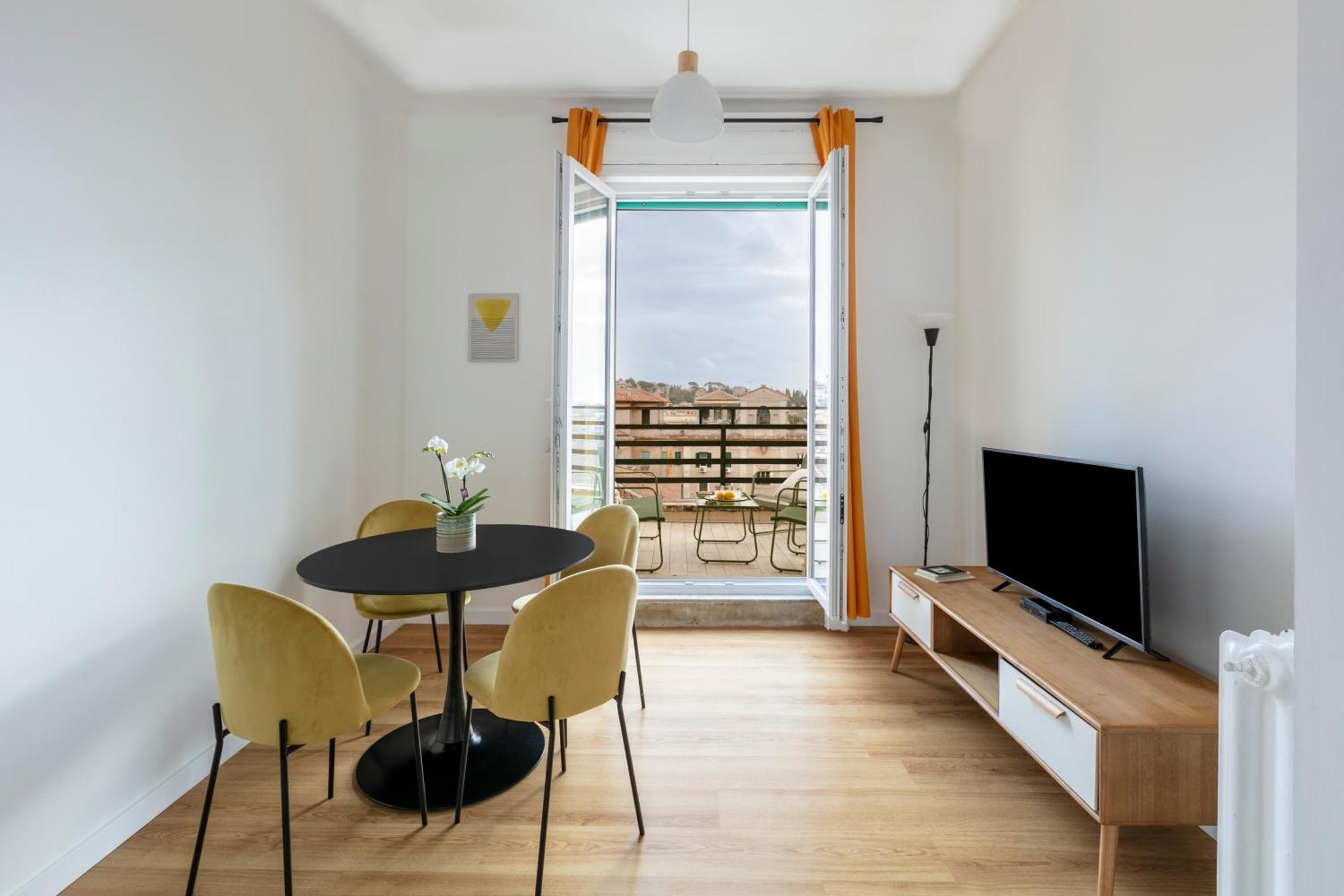 Casa Vespi By Hili *