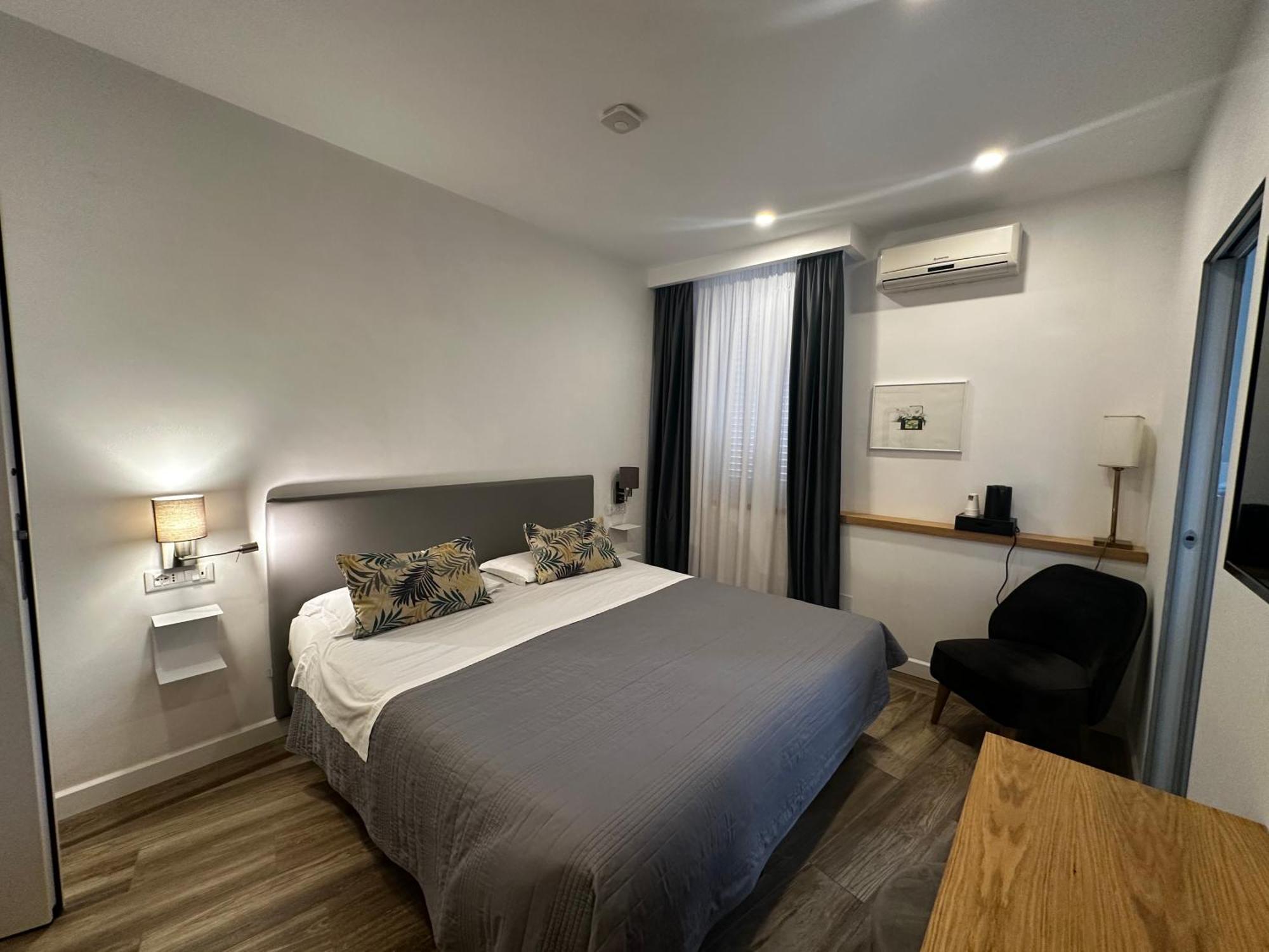 Comfort Astoria Palace Bed & Breakfast 3*