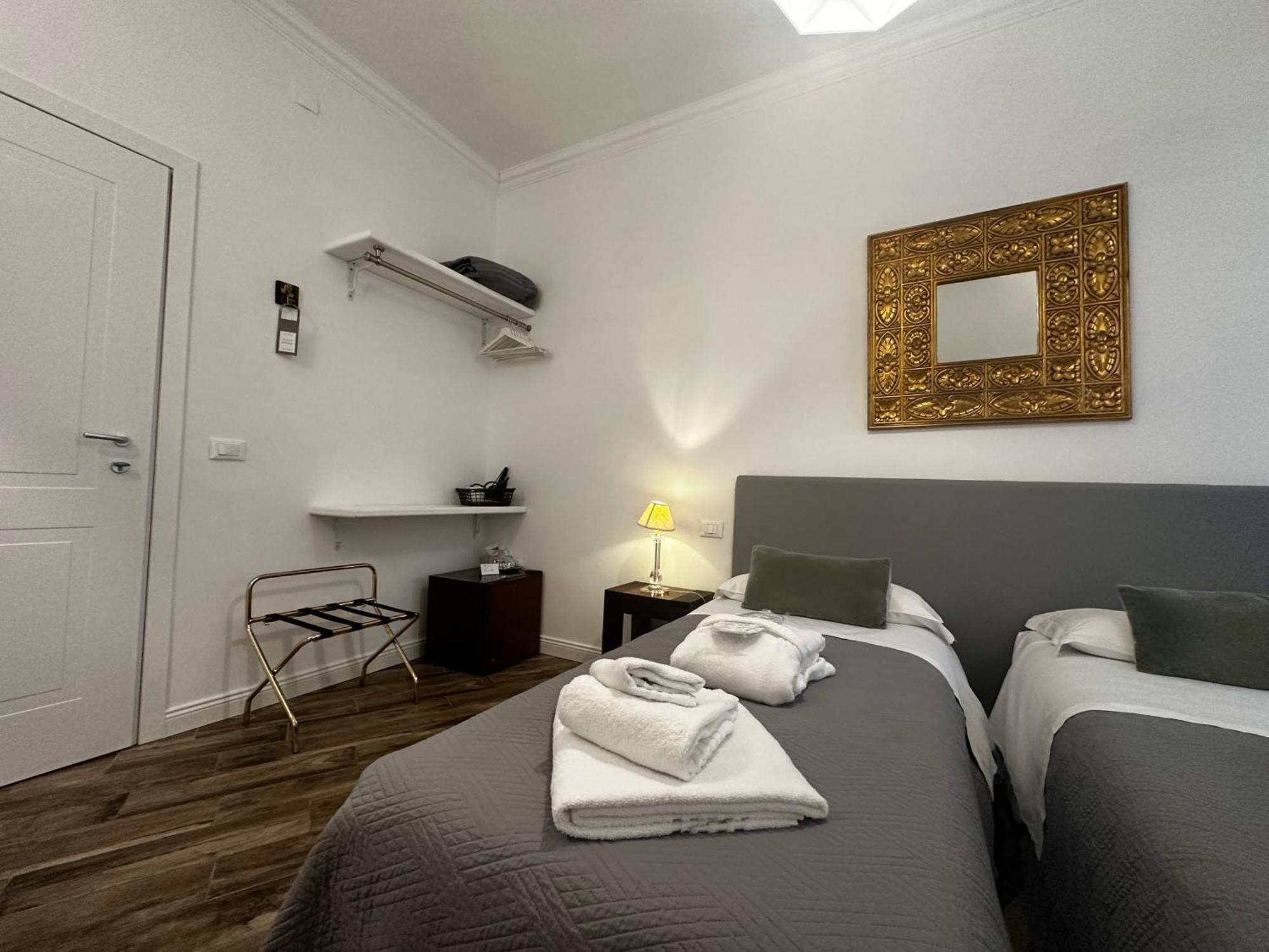 Comfort Astoria Palace Bed & Breakfast 3*