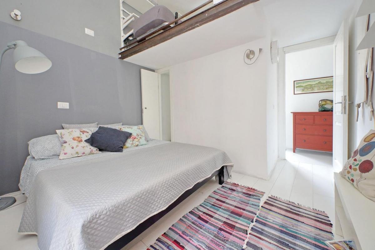 Beautiful Monti Panisperna Apartment Rome