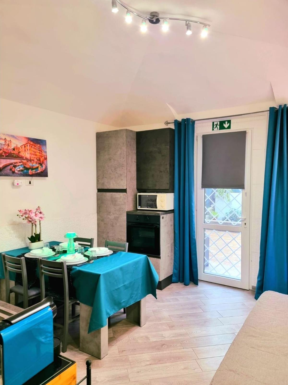 Cmhouselove Alessandrino Vicino Metro C Apartamento Roma