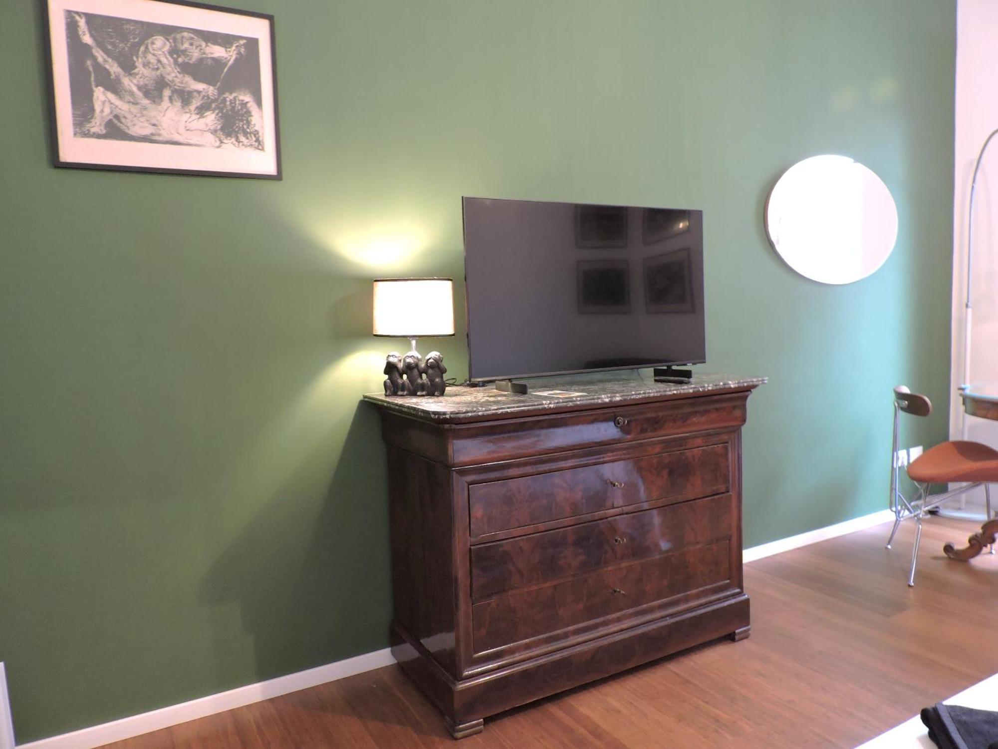 Bed & Breakfast Art Lab *