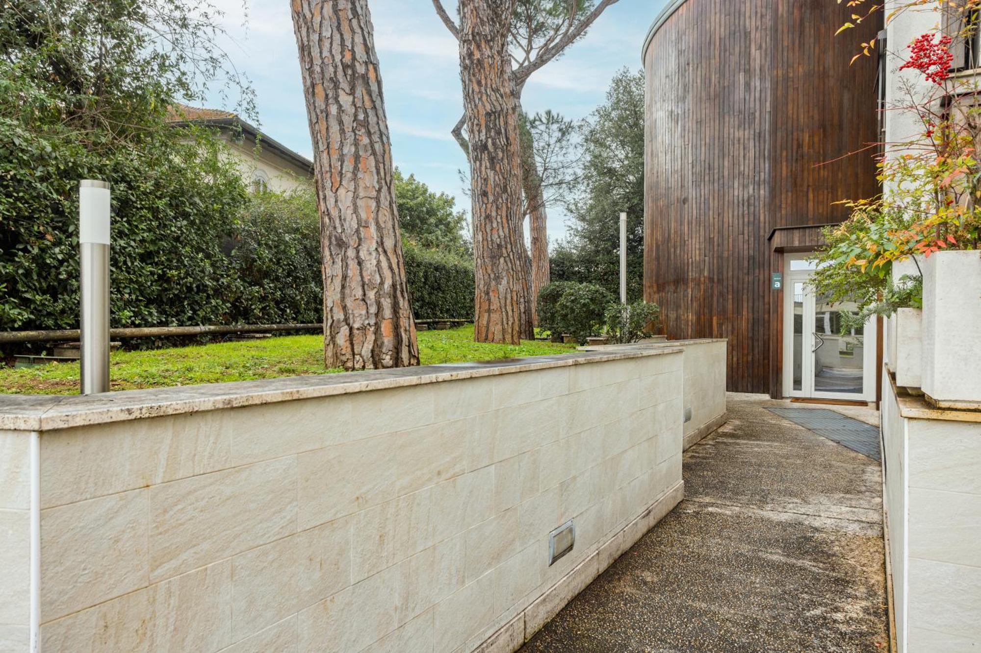 The Poolside House - New 2 Bedroom With Terrace Appartement Rome
