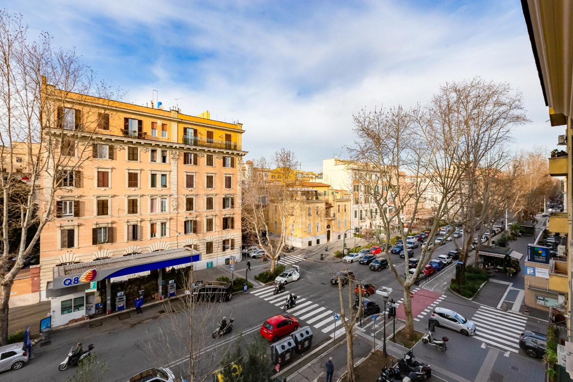 Modern Flat In Vatican Rome