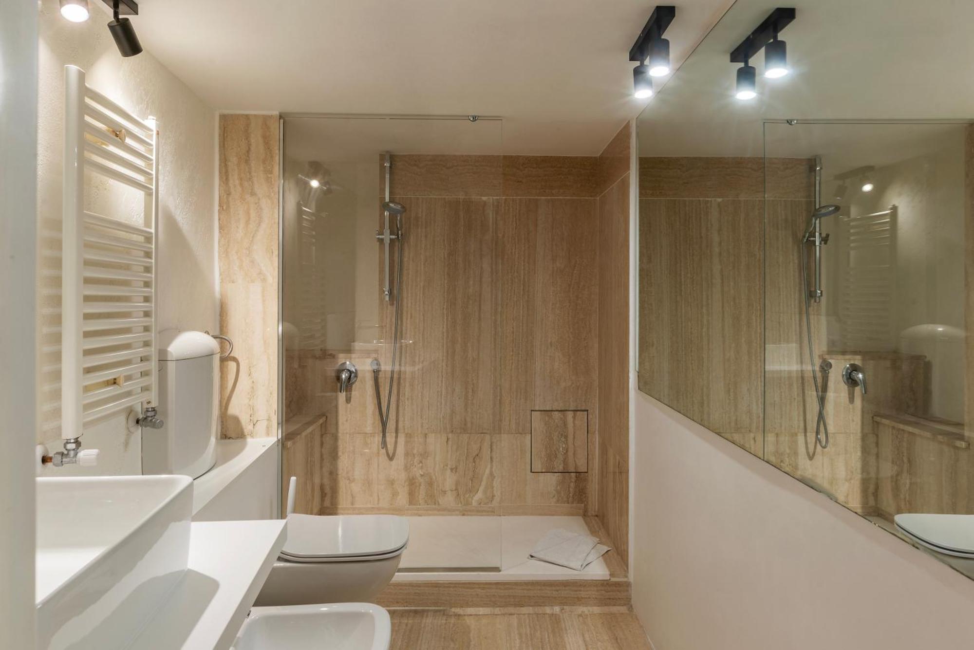 Via Del Lavatore Private Apartments * Rome