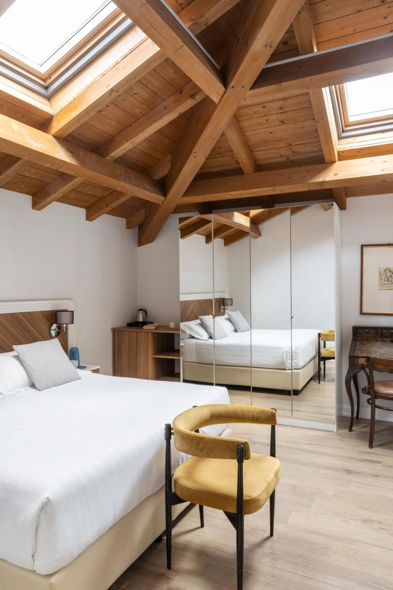 Aparthotel Livia Valeria Palace *