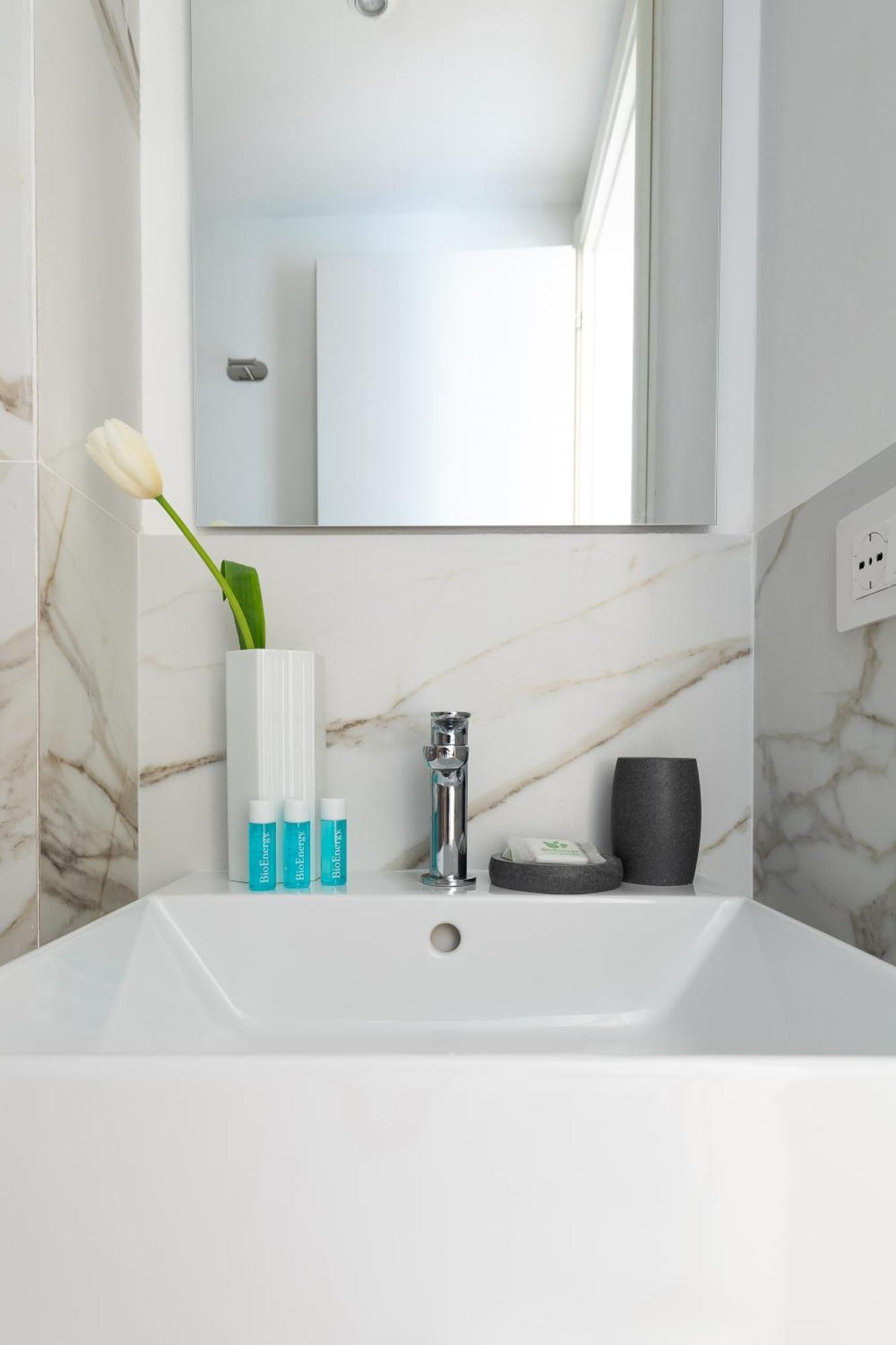 Iflat New Spacious & Classy In Monti Appartamento