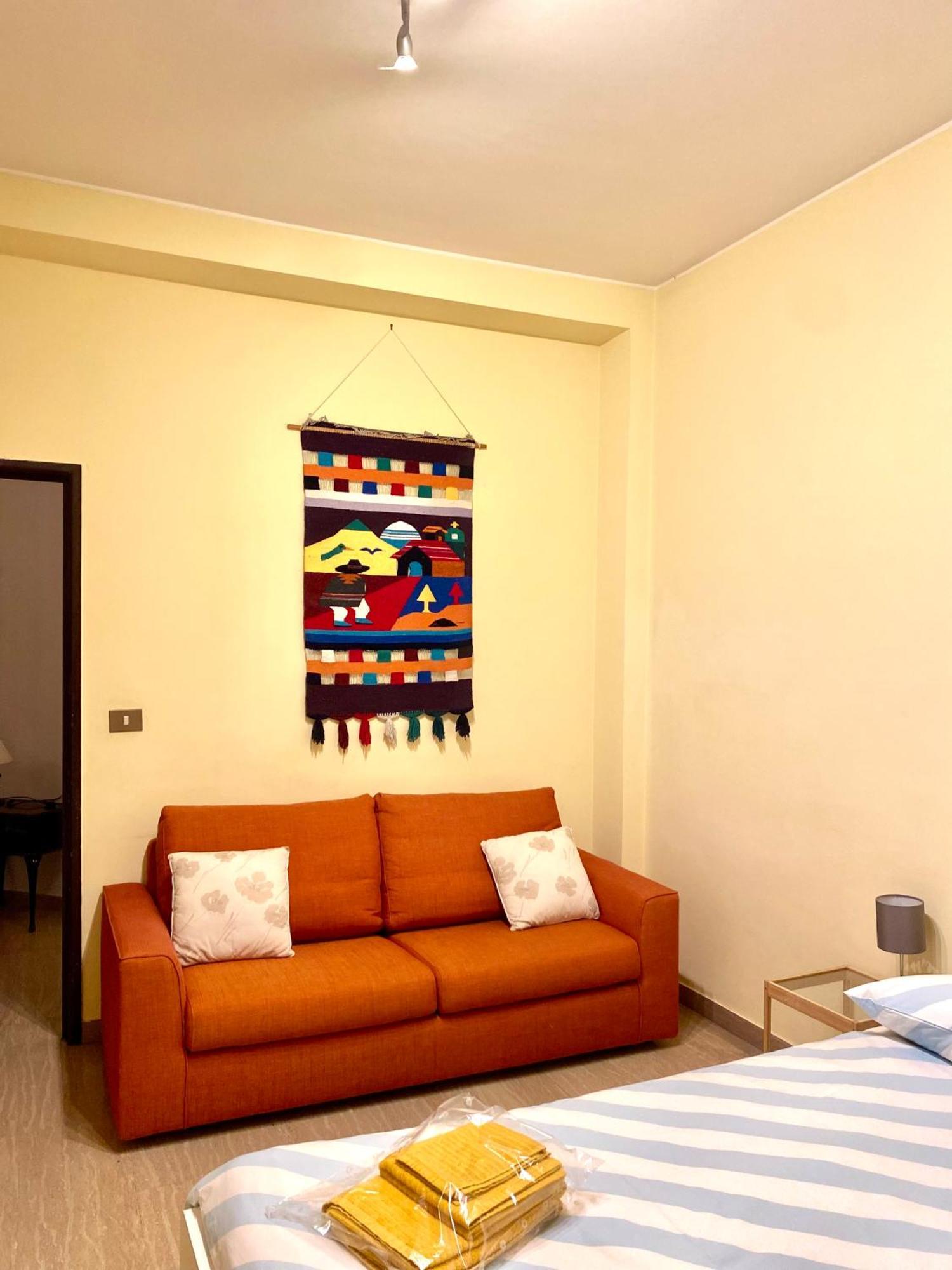 Apartment Luminoso E Ampio Laterani36 Rome