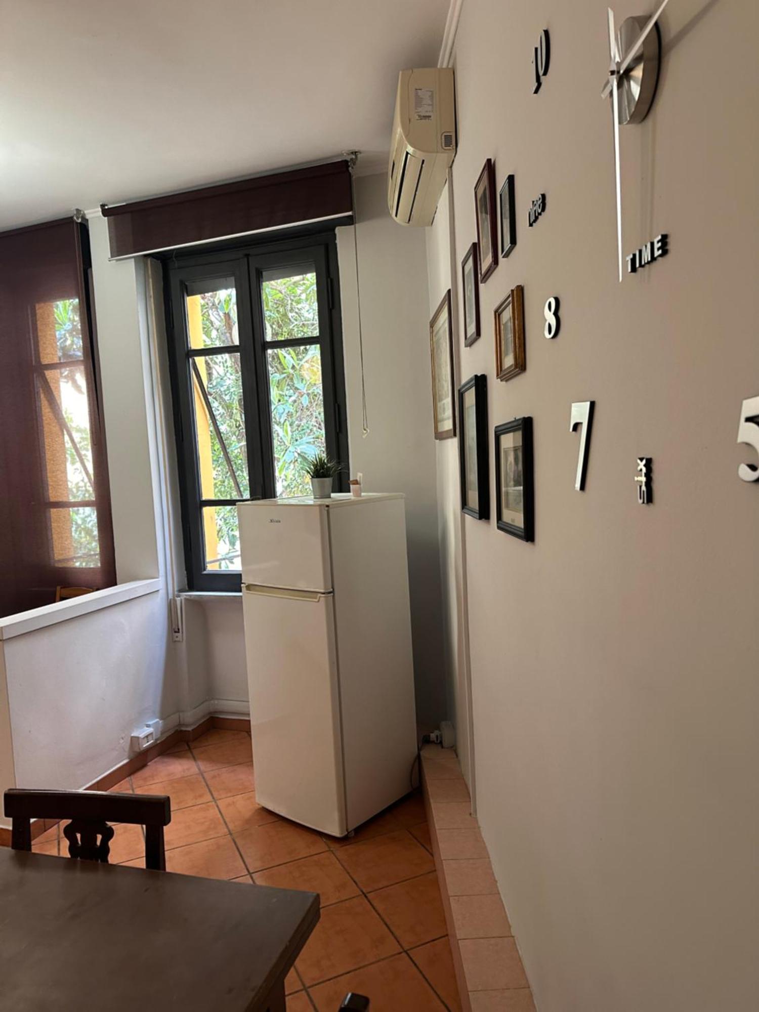 Happy House Guest house Rome