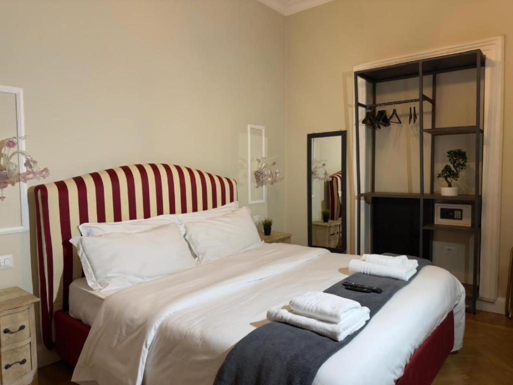 Guest house Art House Relais56 Luxury Piazza Di Spagna Rome